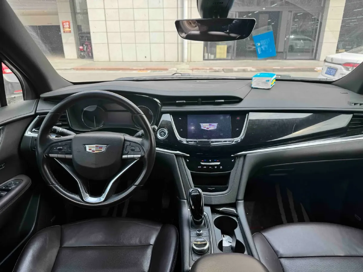 2020 Cadillac XT6 2.0T 241HP L4 9AT,autocango,china used car exporter,china ev exporter,chinese used car exporter,chinese used ev exporter