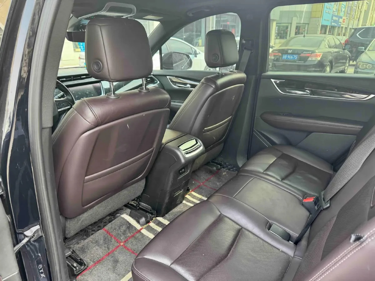 2020 Cadillac XT6 2.0T 241HP L4 9AT,autocango,china used car exporter,china ev exporter,chinese used car exporter,chinese used ev exporter