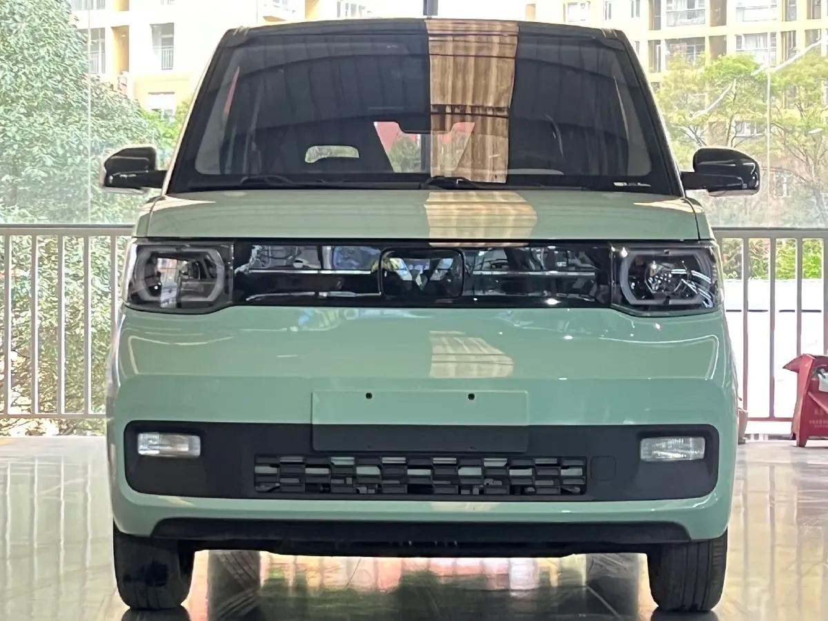 2022 WuLing HongGuang MINI EV BEV 9KWH,autocango,china used car exporter,china ev exporter,chinese used car exporter,chinese used ev exporter