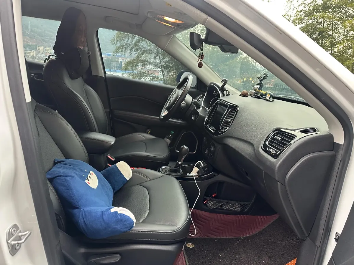 2020 Jeep Compass 1.3T 173HP L4 7DCT,autocango,china used car exporter,china ev exporter,chinese used car exporter,chinese used ev exporter