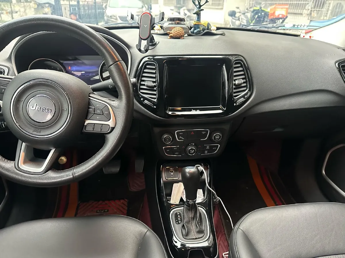 2020 Jeep Compass 1.3T 173HP L4 7DCT,autocango,china used car exporter,china ev exporter,chinese used car exporter,chinese used ev exporter