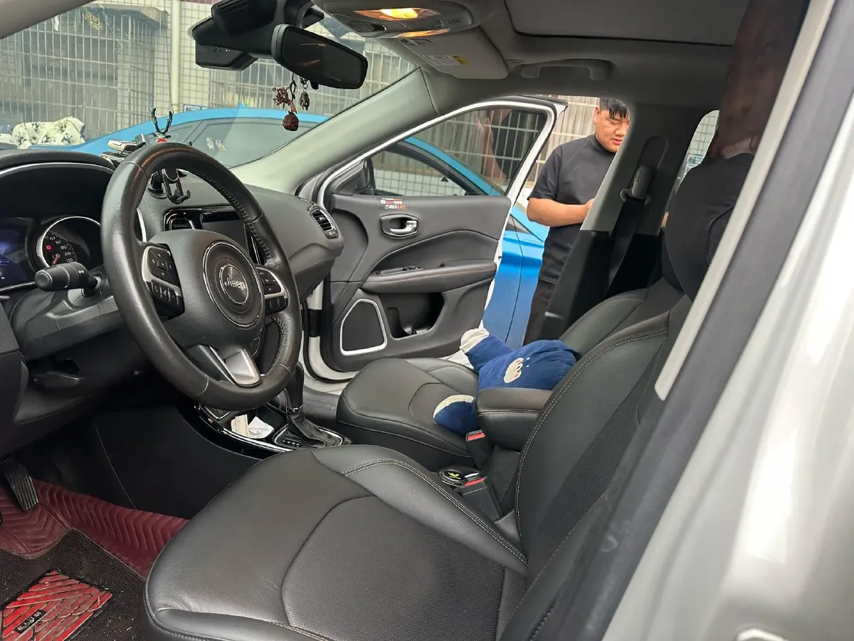 2020 Jeep Compass 1.3T 173HP L4 7DCT,autocango,china used car exporter,china ev exporter,chinese used car exporter,chinese used ev exporter