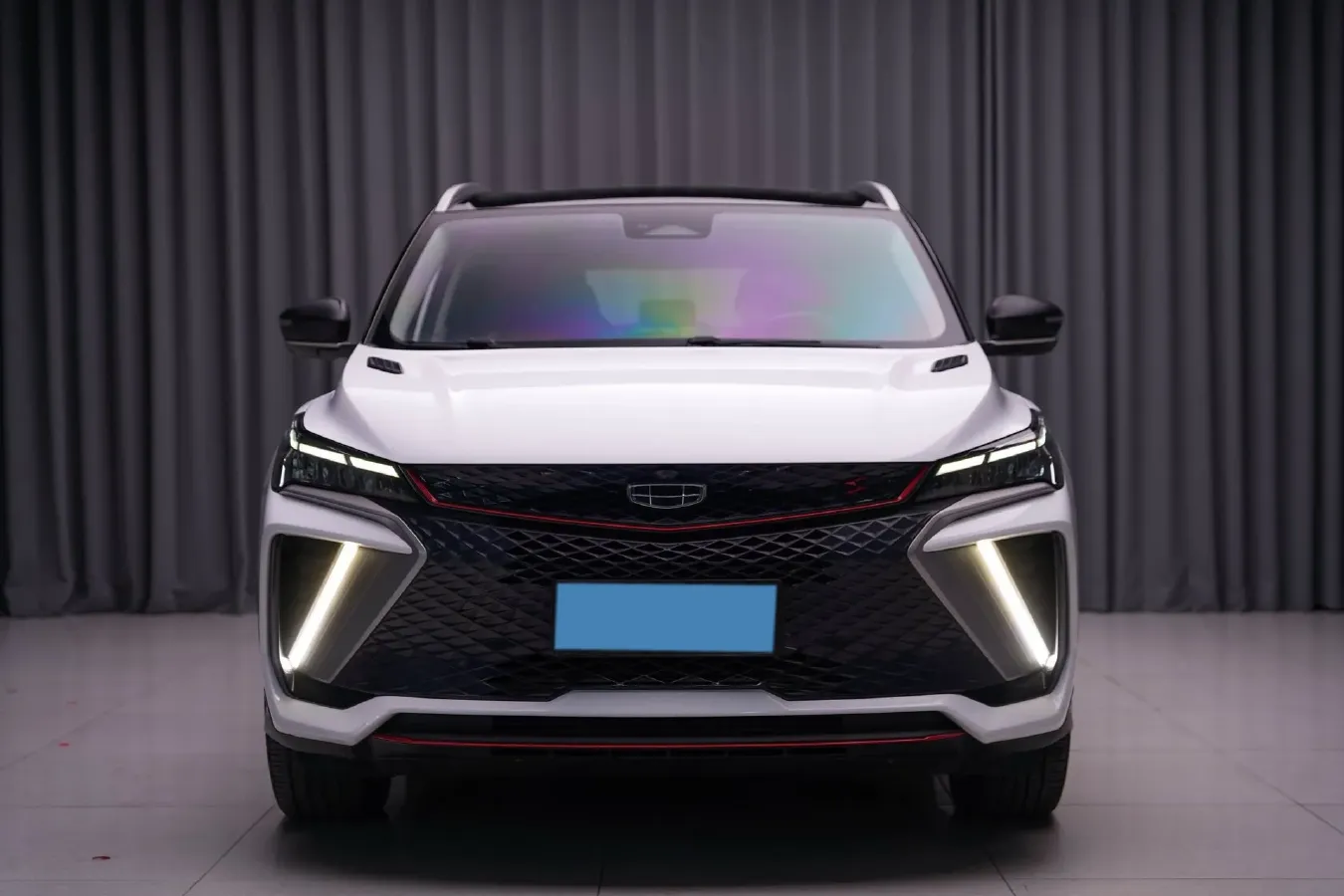 2022 Geely Coolray 1.5T 181HP L4 7DCT,autocango,china used car exporter,china ev exporter,chinese used car exporter,chinese used ev exporter