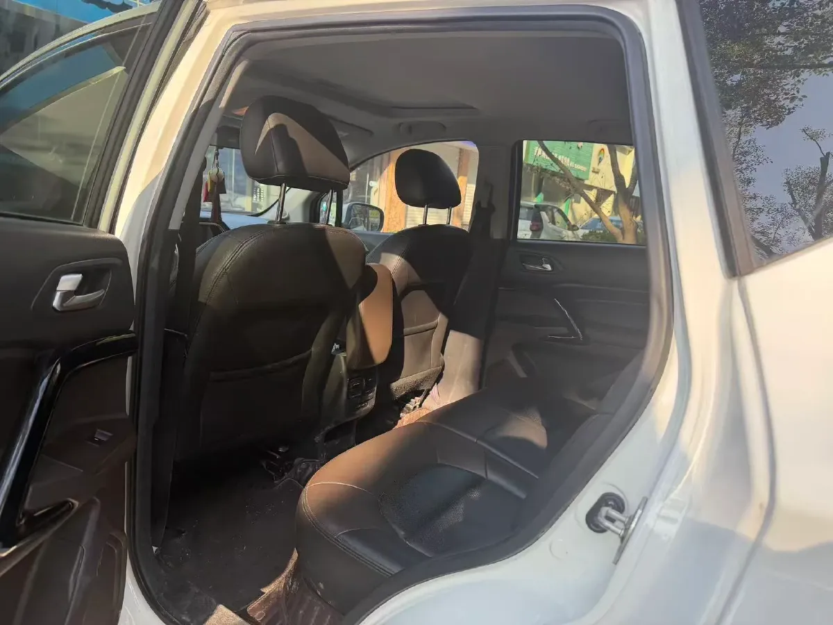 2017 GAC Trumpchi GS4 1.5T 152HP L4 6AT,autocango,china used car exporter,china ev exporter,chinese used car exporter,chinese used ev exporter