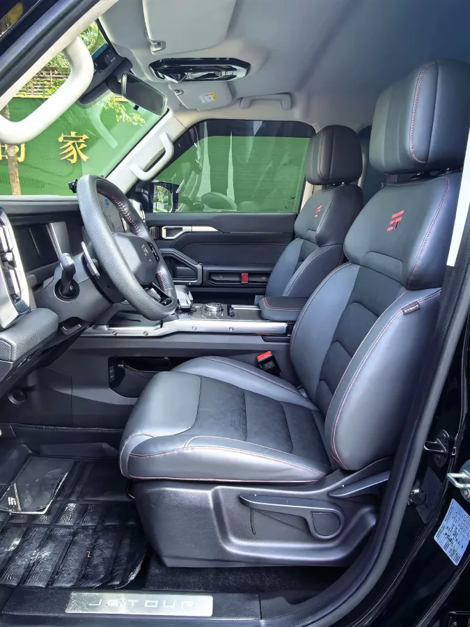 2024 Jetour Traveller 2.0T 254HP L4 7DCT,autocango,china used car exporter,china ev exporter,chinese used car exporter,chinese used ev exporter