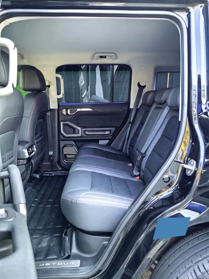 2024 Jetour Traveller 2.0T 254HP L4 7DCT,autocango,china used car exporter,china ev exporter,chinese used car exporter,chinese used ev exporter