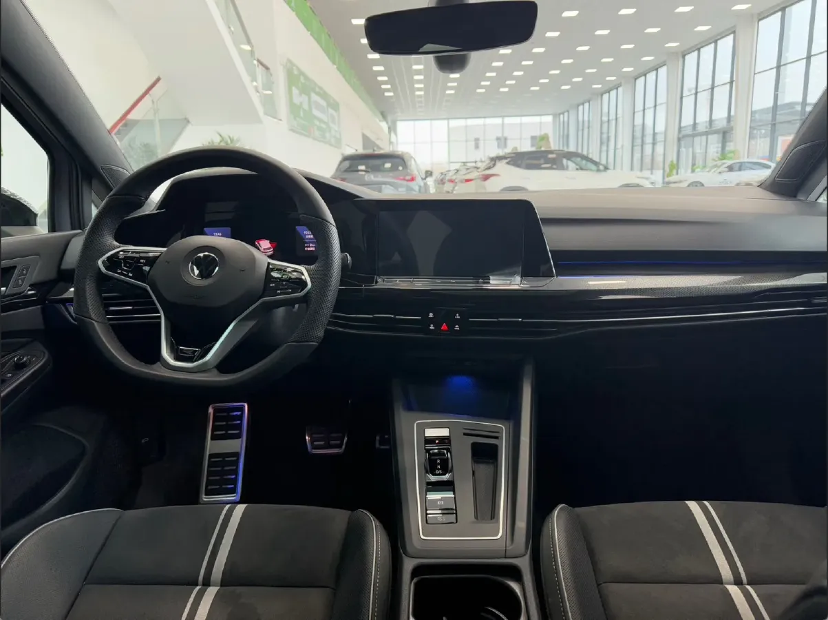 2023 Volkswagen Golf 1.4T 150HP L4 7DCT,autocango,china used car exporter,china ev exporter,chinese used car exporter,chinese used ev exporter