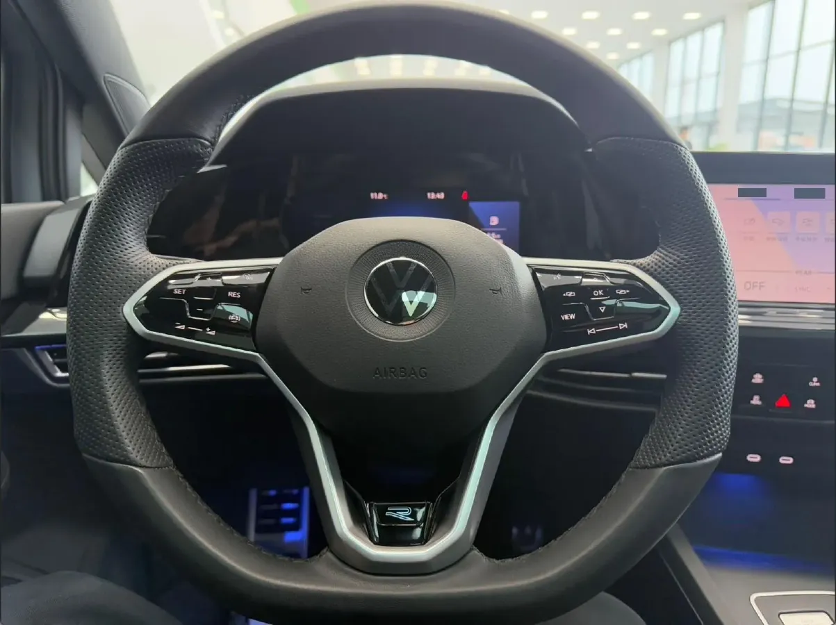 2023 Volkswagen Golf 1.4T 150HP L4 7DCT,autocango,china used car exporter,china ev exporter,chinese used car exporter,chinese used ev exporter