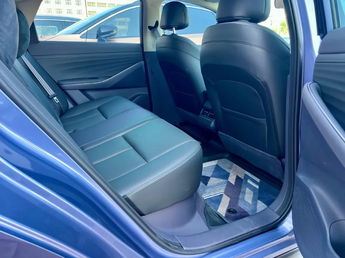 2026 Nissan N7 1.5L 102HP L4 1DHT PHEV,autocango,china used car exporter,china ev exporter,chinese used car exporter,chinese used ev exporter