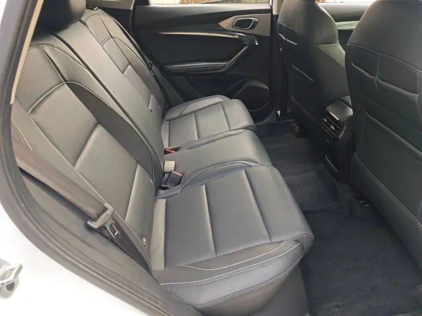 2022 MG ONE 1.5T 181HP L4 CVT,autocango,china used car exporter,china ev exporter,chinese used car exporter,chinese used ev exporter