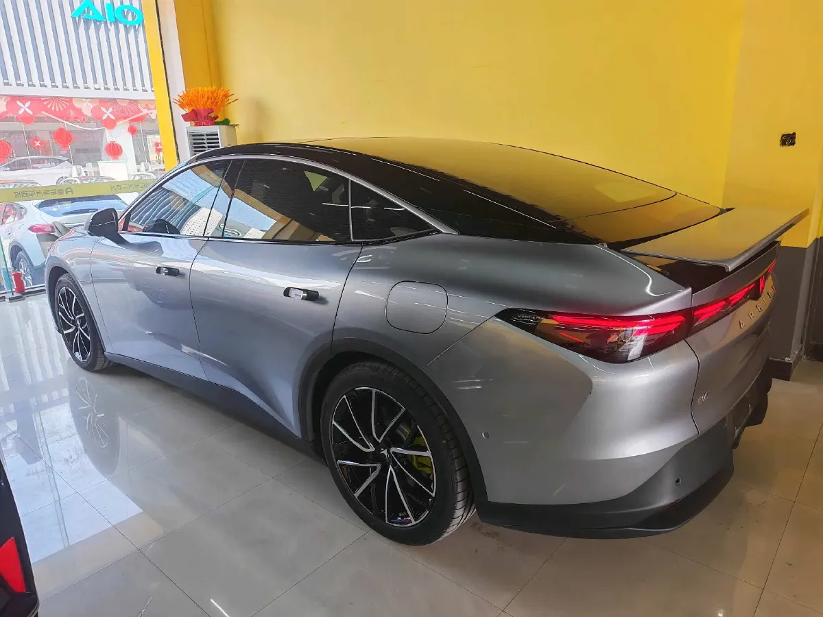 2024 ARCFOX αT5 BEV 79.2KWH,autocango,china used car exporter,china ev exporter,chinese used car exporter,chinese used ev exporter