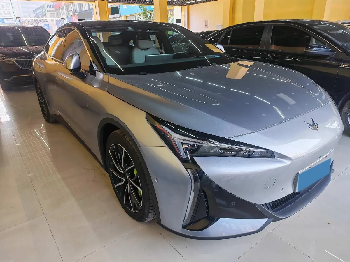 2024 ARCFOX αT5 BEV 79.2KWH,autocango,china used car exporter,china ev exporter,chinese used car exporter,chinese used ev exporter