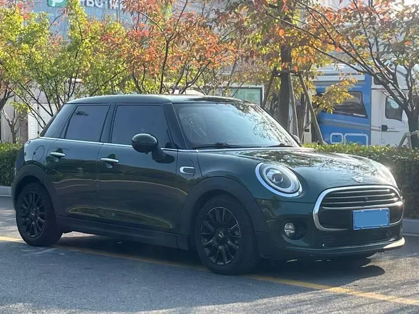 2018 MINI COUNTRYMAN 1.5T 136HP L3 6AT,autocango,china used car exporter,china ev exporter,chinese used car exporter,chinese used ev exporter