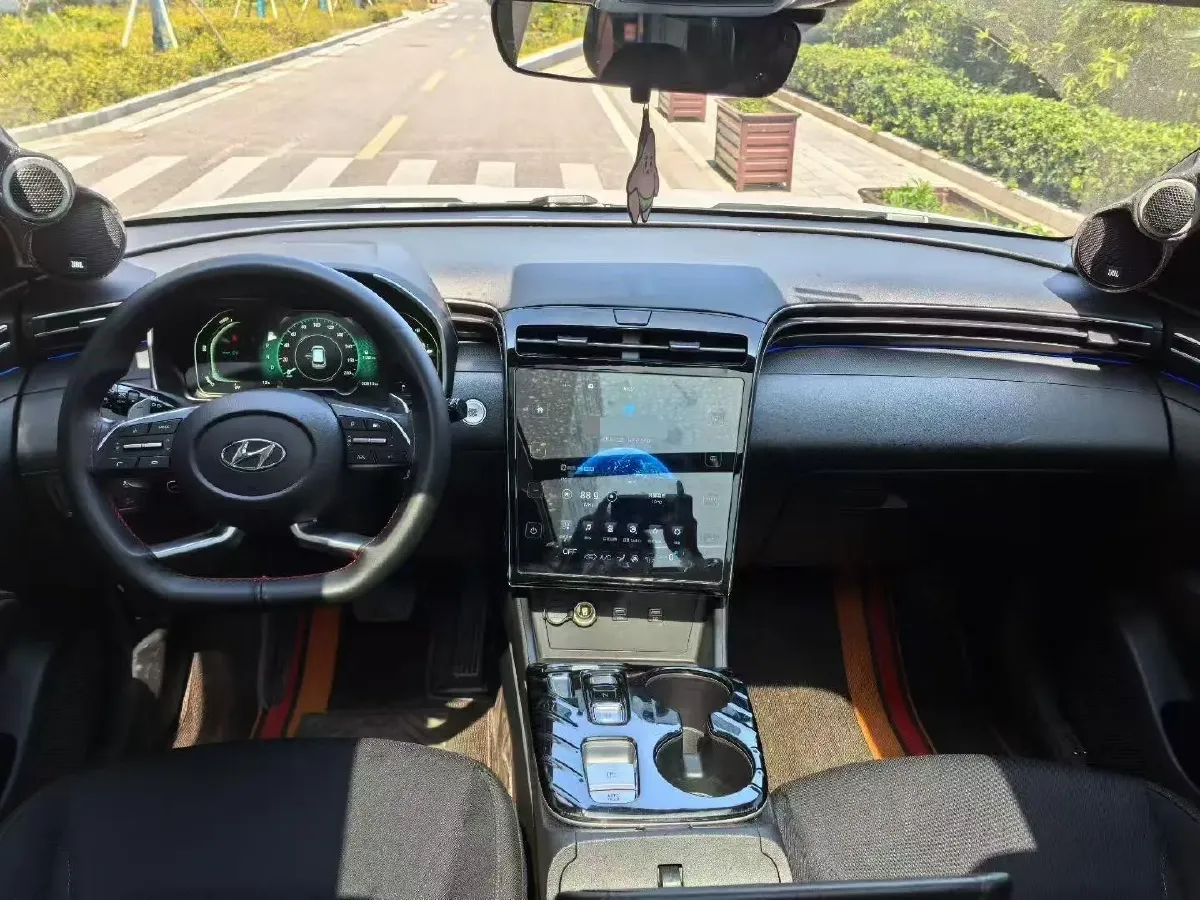 2022 Hyundai Tucson 2.0L 150HP L4 6AT Hybrid,autocango,china used car exporter,china ev exporter,chinese used car exporter,chinese used ev exporter