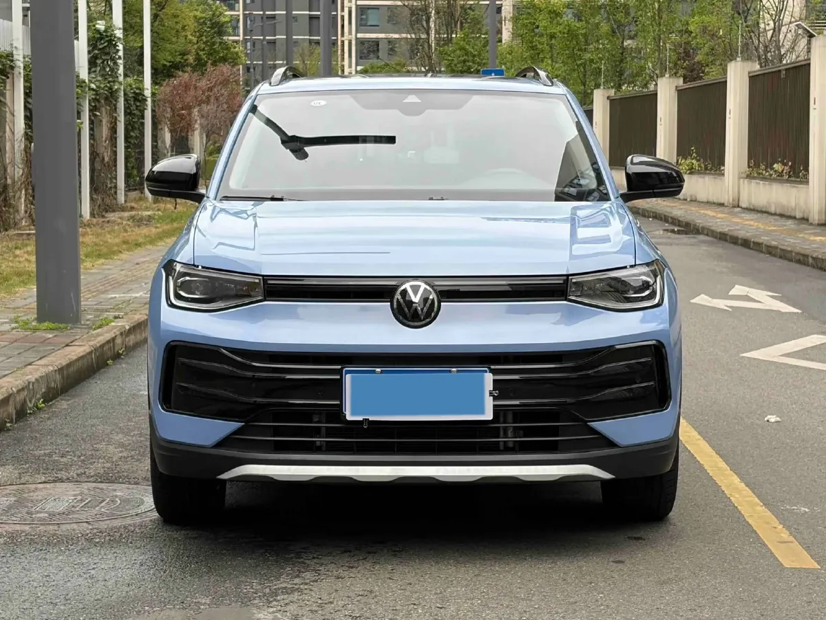 2025 Volkswagen Tharu 1.5T 160HP L4 7DCT,autocango,china used car exporter,china ev exporter,chinese used car exporter,chinese used ev exporter