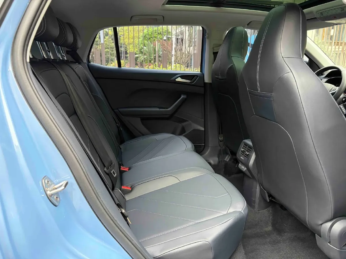 2025 Volkswagen Tharu 1.5T 160HP L4 7DCT,autocango,china used car exporter,china ev exporter,chinese used car exporter,chinese used ev exporter