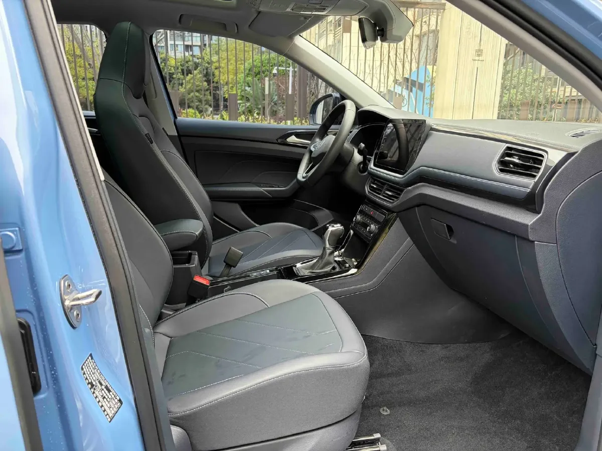 2025 Volkswagen Tharu 1.5T 160HP L4 7DCT,autocango,china used car exporter,china ev exporter,chinese used car exporter,chinese used ev exporter