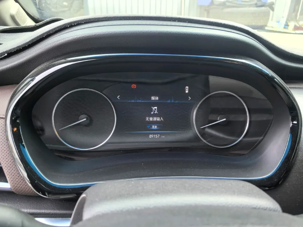 2022 Buick GL8 2.0T 237HP L4 9AT,autocango,china used car exporter,china ev exporter,chinese used car exporter,chinese used ev exporter