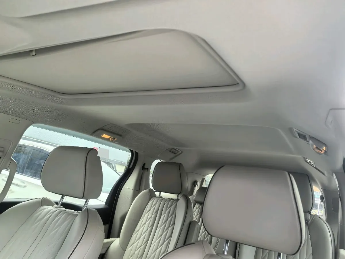 2022 Buick GL8 2.0T 237HP L4 9AT,autocango,china used car exporter,china ev exporter,chinese used car exporter,chinese used ev exporter