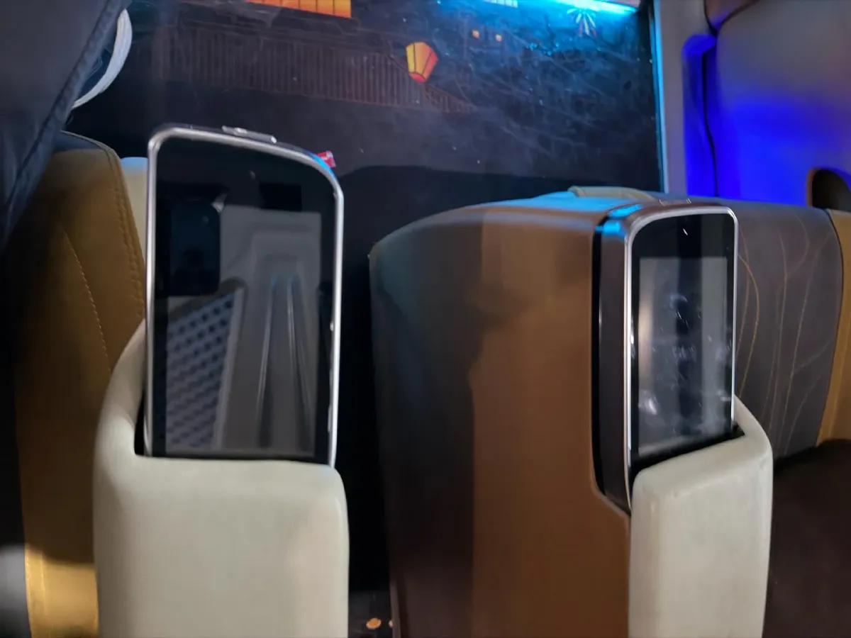 2023 Buick GL8 2.0T 237HP L4 9AT,autocango,china used car exporter,china ev exporter,chinese used car exporter,chinese used ev exporter