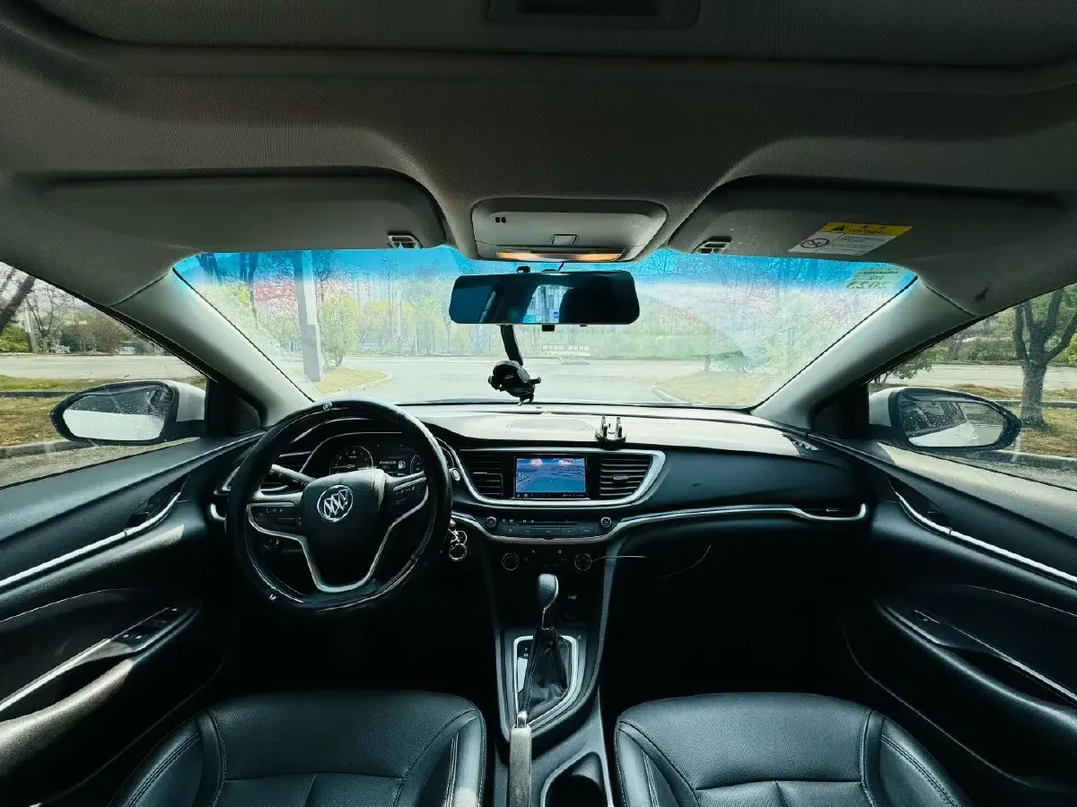 2020 Buick Encore 1.0T 125HP L3 6AT,autocango,china used car exporter,china ev exporter,chinese used car exporter,chinese used ev exporter