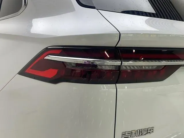 2024 Geely Monjaro 2.0T 238HP L4 8AT,autocango,china used car exporter,china ev exporter,chinese used car exporter,chinese used ev exporter