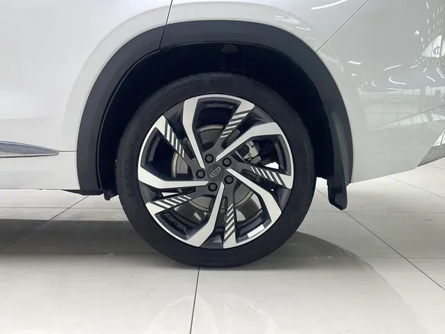 2024 Geely Monjaro 2.0T 238HP L4 8AT,autocango,china used car exporter,china ev exporter,chinese used car exporter,chinese used ev exporter