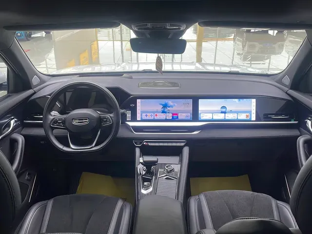 2024 Geely Monjaro 2.0T 238HP L4 8AT,autocango,china used car exporter,china ev exporter,chinese used car exporter,chinese used ev exporter