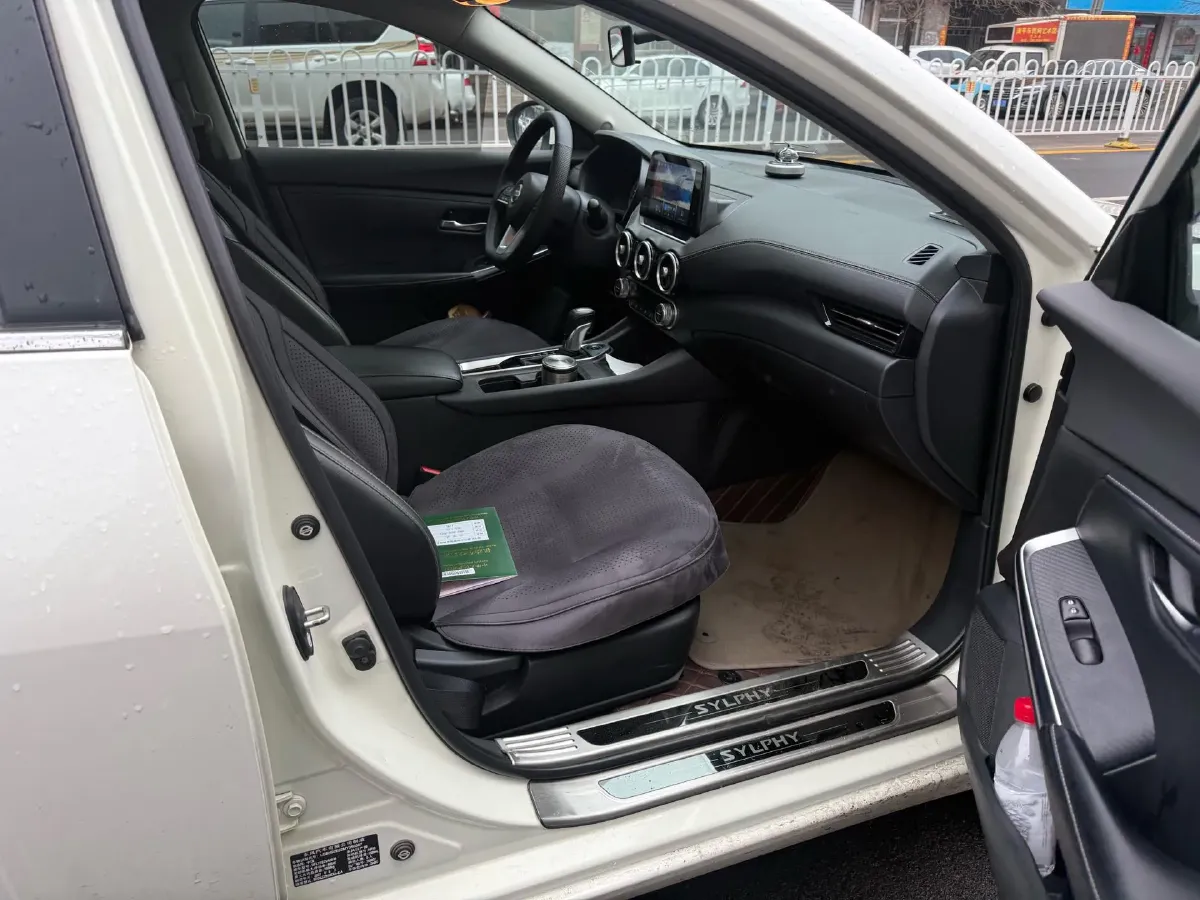 2021 Nissan Sylphy 1.6L 135HP L4 CVT,autocango,china used car exporter,china ev exporter,chinese used car exporter,chinese used ev exporter