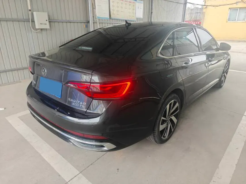 2025 Volkswagen Sagitar 1.5T 160HP L4 7DCT,autocango,china used car exporter,china ev exporter,chinese used car exporter,chinese used ev exporter
