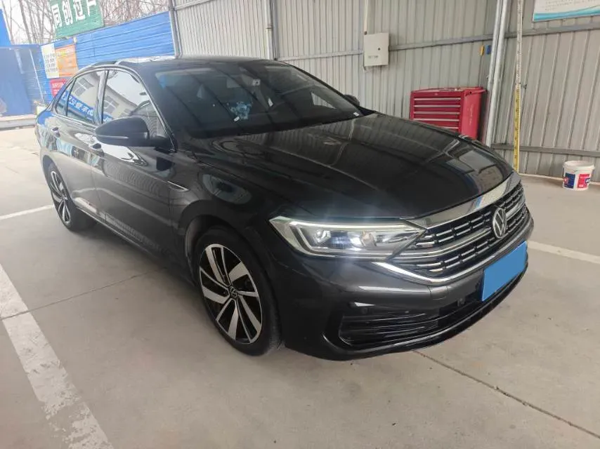 2025 Volkswagen Sagitar 1.5T 160HP L4 7DCT,autocango,china used car exporter,china ev exporter,chinese used car exporter,chinese used ev exporter
