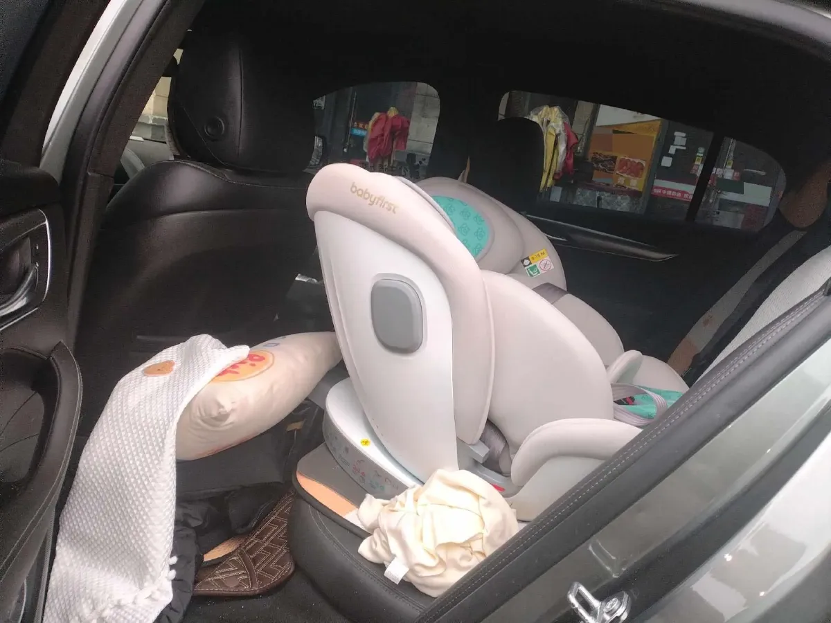 2023 Cadillac CT5 2.0T 237HP L4 10AT,autocango,china used car exporter,china ev exporter,chinese used car exporter,chinese used ev exporter