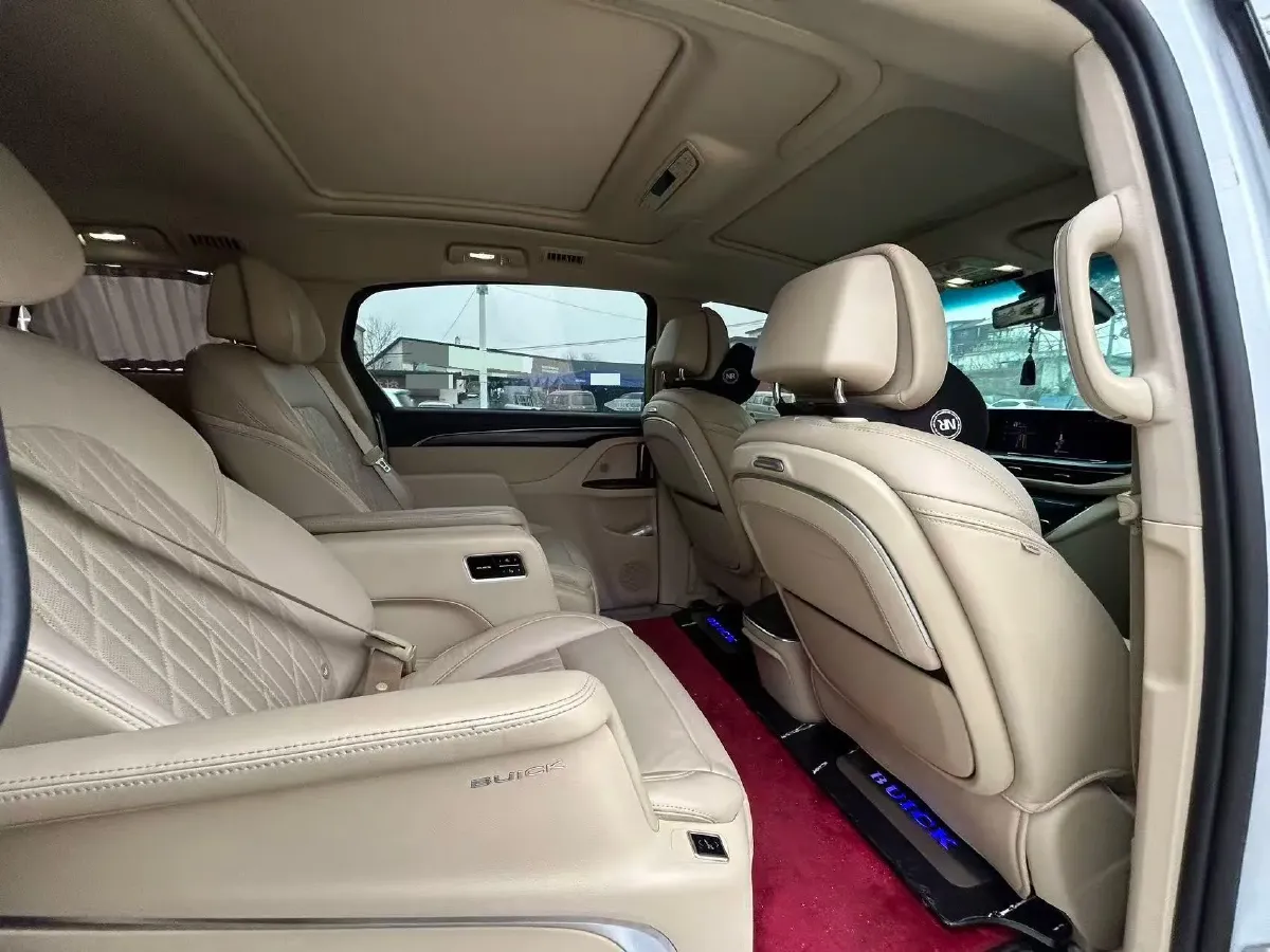 2022 Buick GL8 2.0T 237HP L4 9AT,autocango,china used car exporter,china ev exporter,chinese used car exporter,chinese used ev exporter