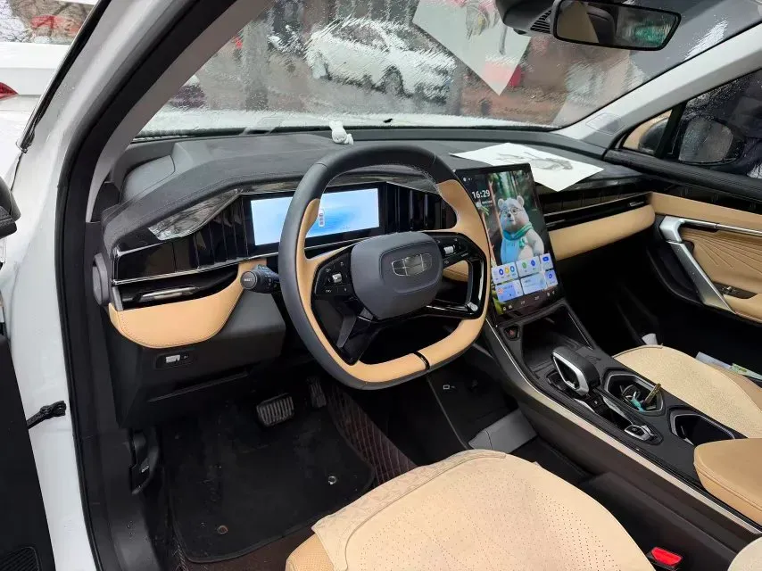 2023 Geely StarRay 1.5T 181HP L4 7DCT,autocango,china used car exporter,china ev exporter,chinese used car exporter,chinese used ev exporter