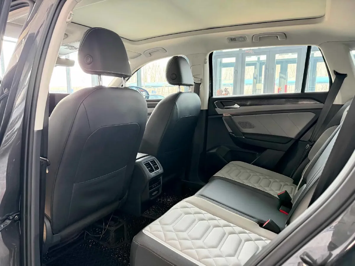 2023 Volkswagen Tayron 1.4T 150HP L4 7DCT,autocango,china used car exporter,china ev exporter,chinese used car exporter,chinese used ev exporter