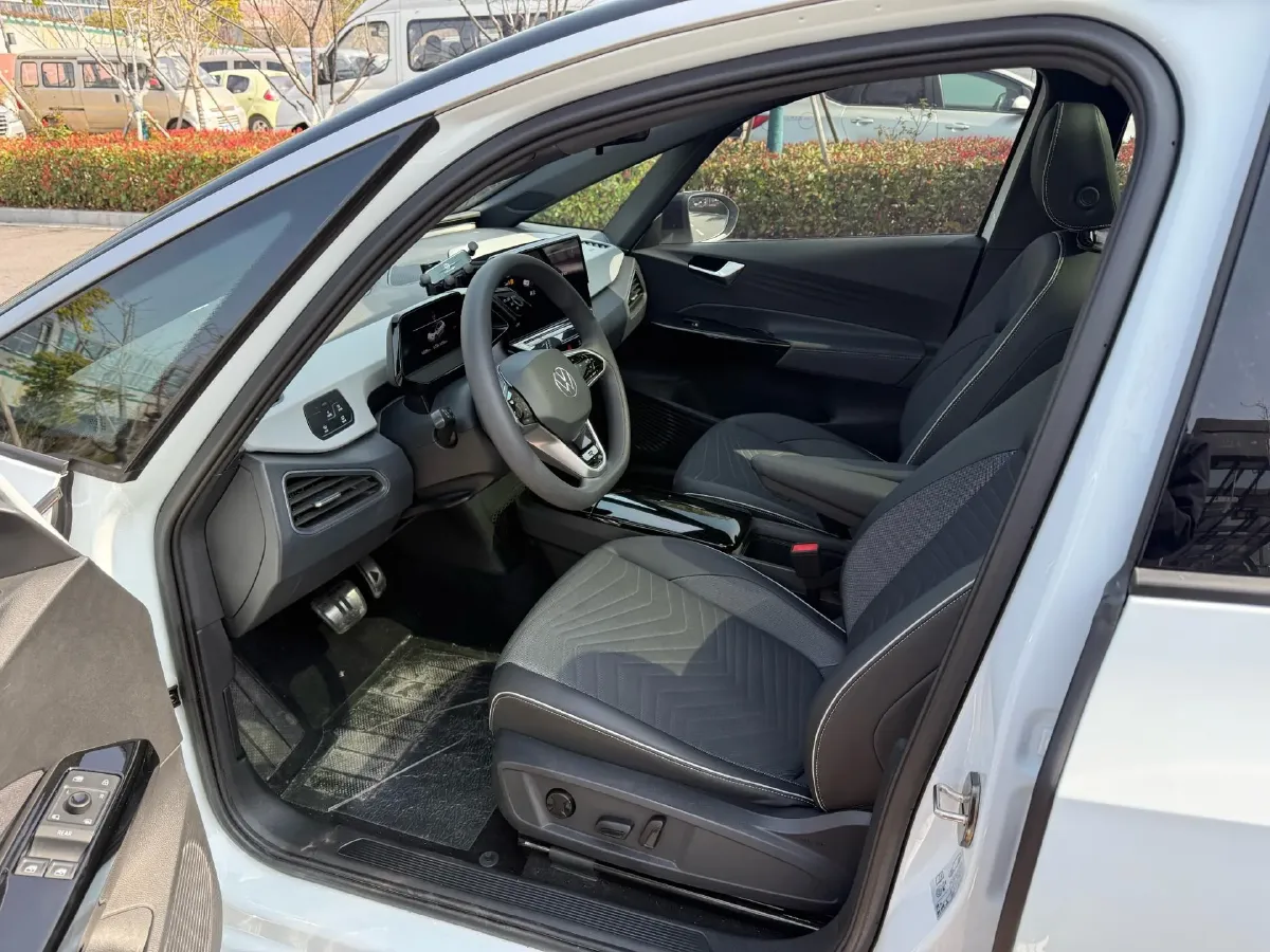 2023 Volkswagen ID.3 BEV 52.8KWH,autocango,china used car exporter,china ev exporter,chinese used car exporter,chinese used ev exporter