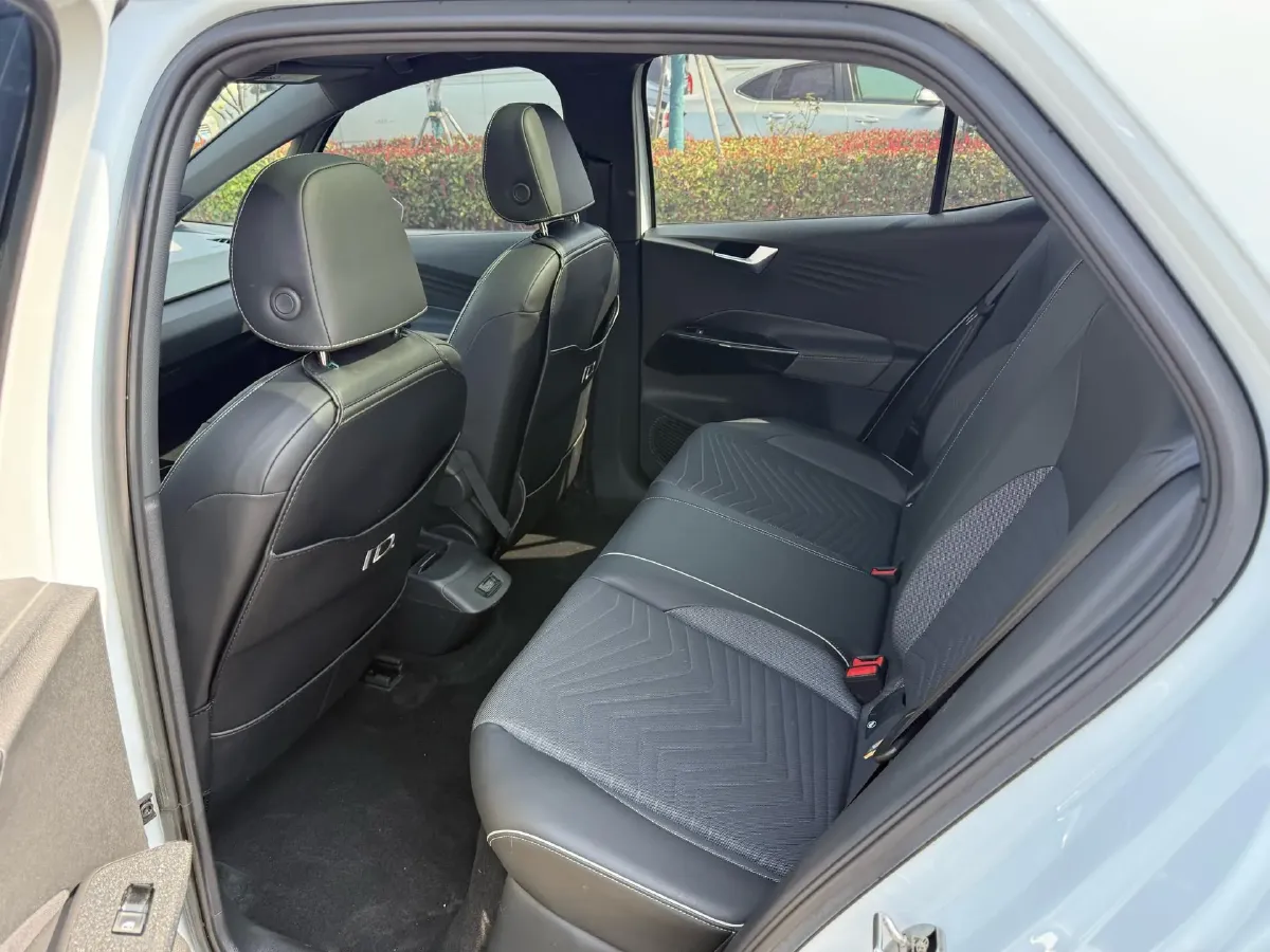 2023 Volkswagen ID.3 BEV 52.8KWH,autocango,china used car exporter,china ev exporter,chinese used car exporter,chinese used ev exporter