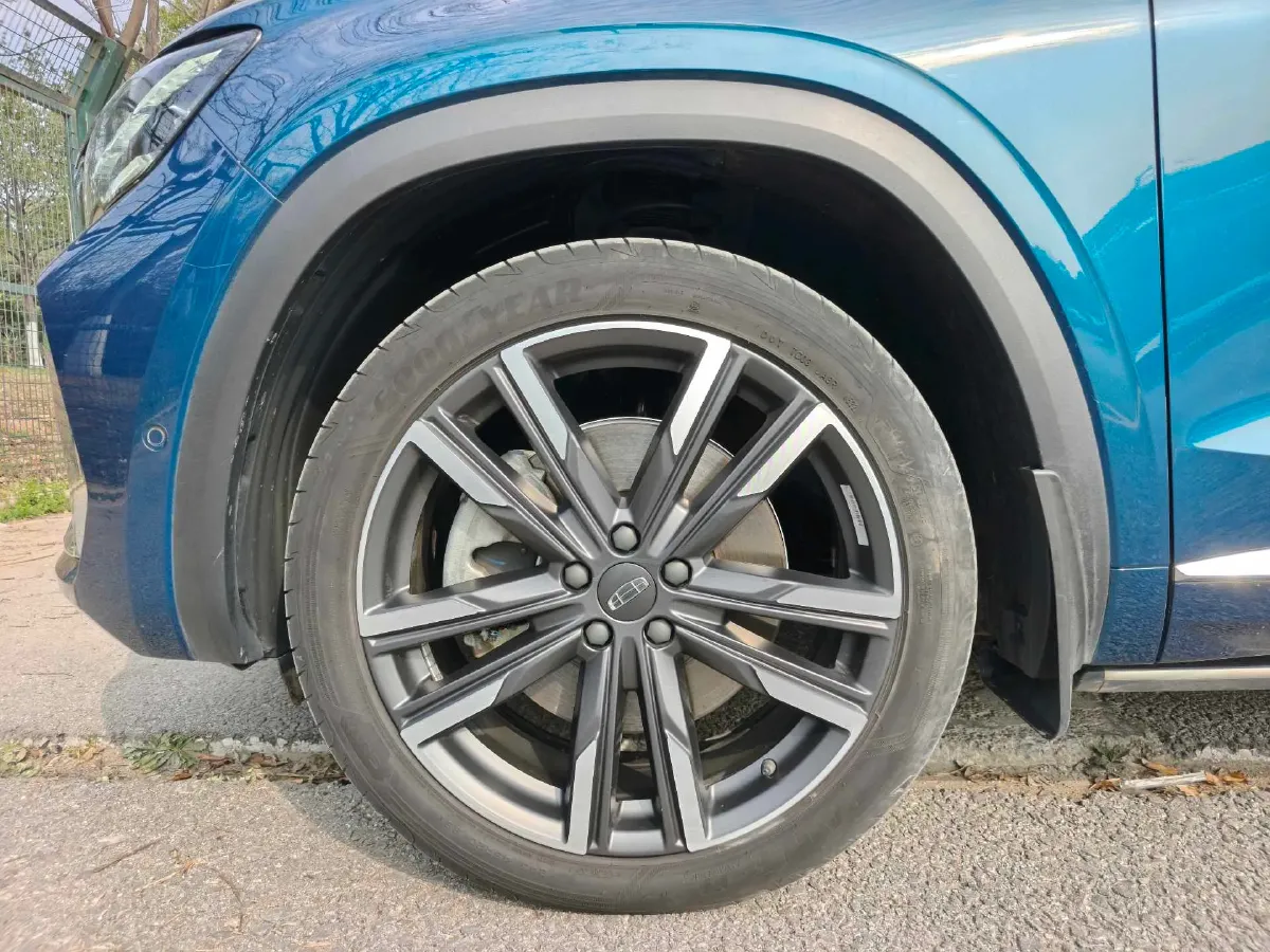 2021 Geely Monjaro 2.0T 238HP L4 8AT,autocango,china used car exporter,china ev exporter,chinese used car exporter,chinese used ev exporter