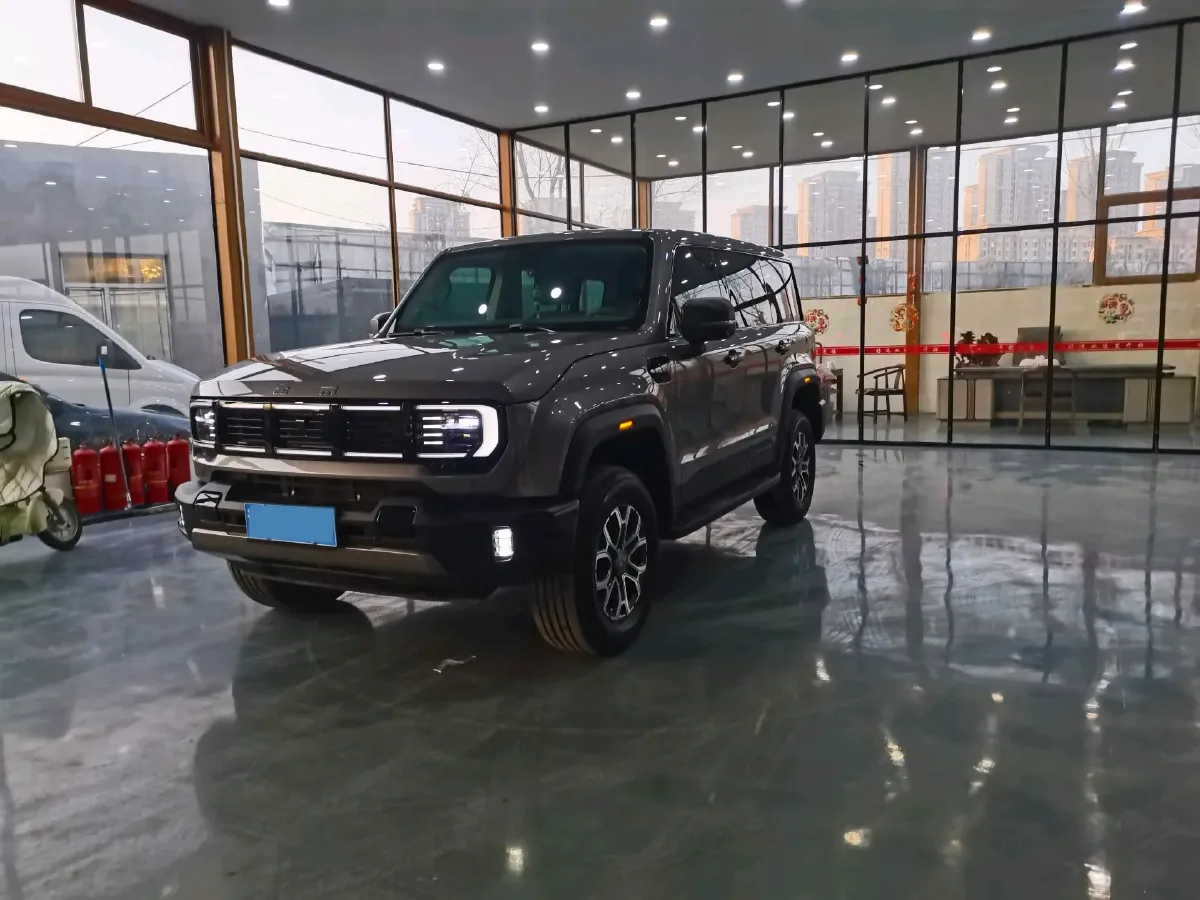 2023 Beijing BJ40 2.0T 224HP L4 8AT,autocango,china used car exporter,china ev exporter,chinese used car exporter,chinese used ev exporter