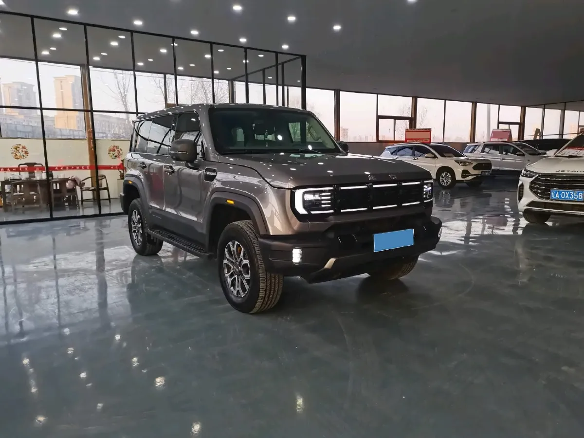 2023 Beijing BJ40 2.0T 224HP L4 8AT,autocango,china used car exporter,china ev exporter,chinese used car exporter,chinese used ev exporter