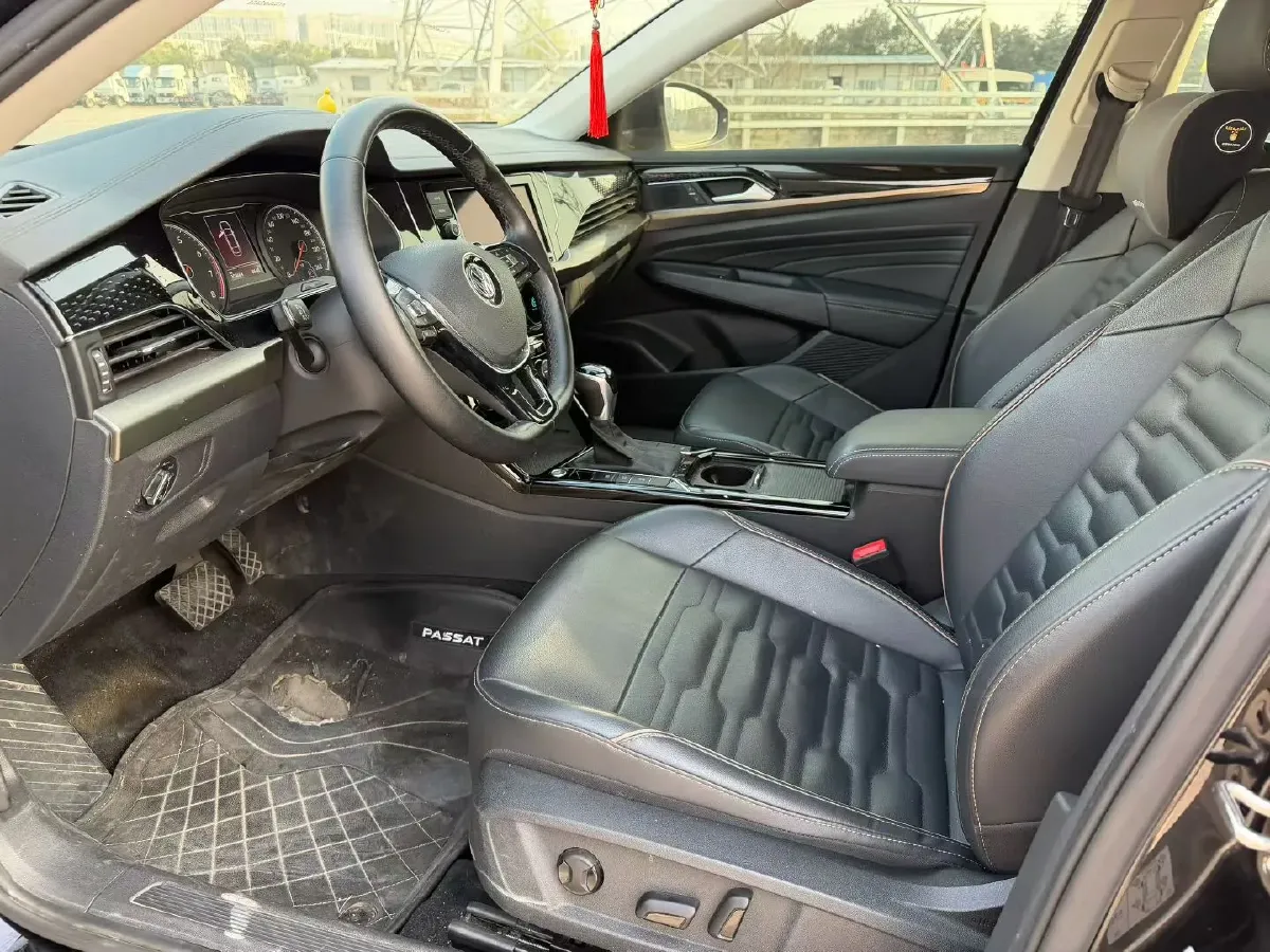 2019 Skoda Kodiak 2.0T 186HP L4 7DCT,autocango,china used car exporter,china ev exporter,chinese used car exporter,chinese used ev exporter