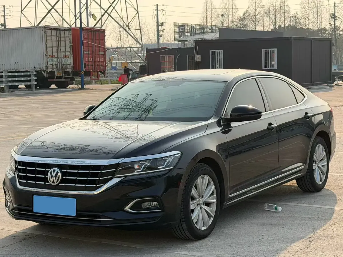 2019 Skoda Kodiak 2.0T 186HP L4 7DCT,autocango,china used car exporter,china ev exporter,chinese used car exporter,chinese used ev exporter