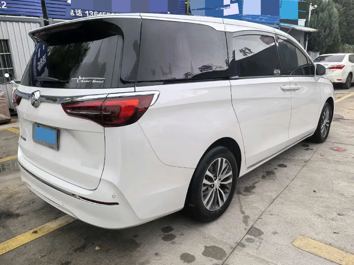 2023 Buick GL8 2.0T 237HP L4 9AT,autocango,china used car exporter,china ev exporter,chinese used car exporter,chinese used ev exporter