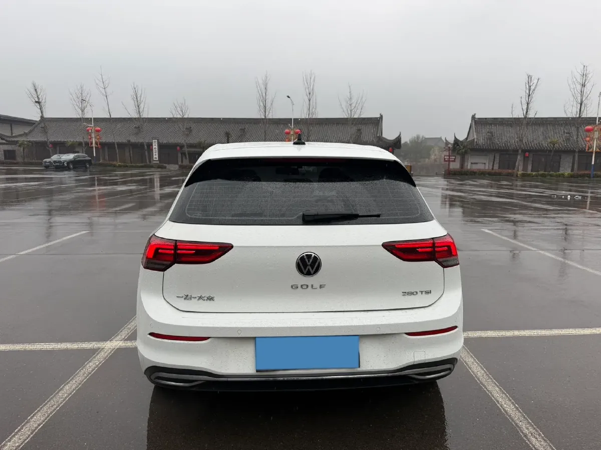 2023 Volkswagen Golf 1.4T 150HP L4 7DCT,autocango,china used car exporter,china ev exporter,chinese used car exporter,chinese used ev exporter