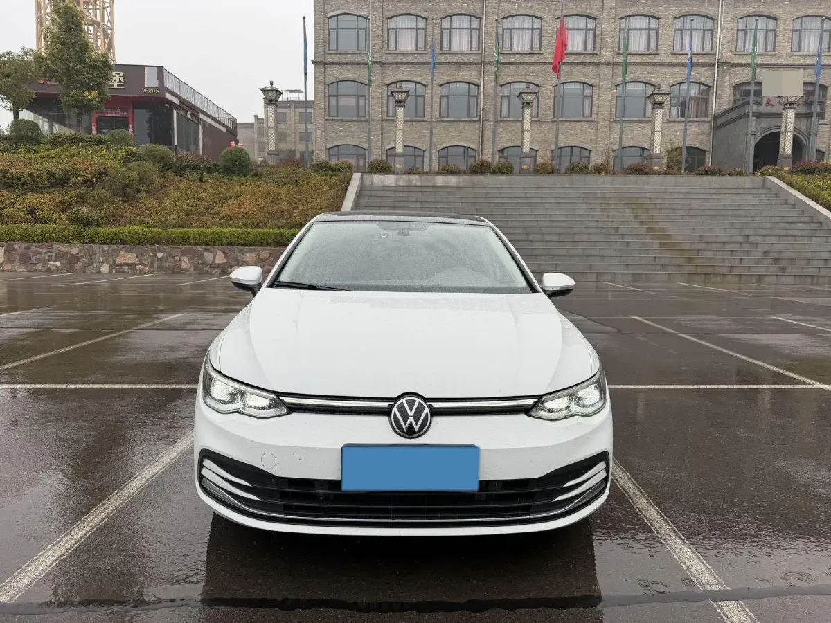 2023 Volkswagen Golf 1.4T 150HP L4 7DCT,autocango,china used car exporter,china ev exporter,chinese used car exporter,chinese used ev exporter