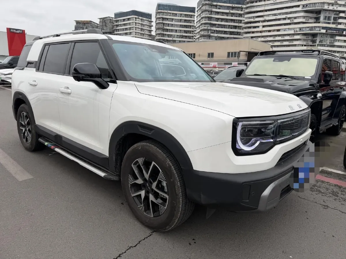 2024 Beijing BJ30 1.5T 188HP L4 7DCT,autocango,china used car exporter,china ev exporter,chinese used car exporter,chinese used ev exporter