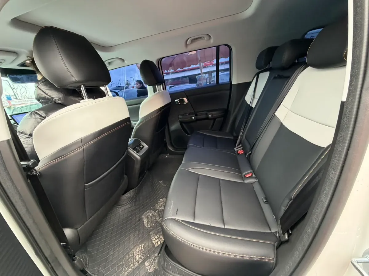 2024 Beijing BJ30 1.5T 188HP L4 7DCT,autocango,china used car exporter,china ev exporter,chinese used car exporter,chinese used ev exporter