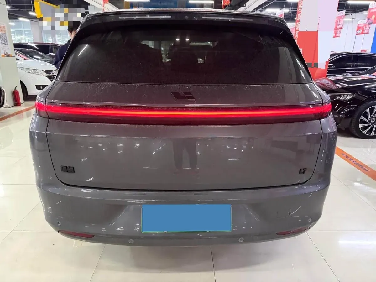 2023 Li L7 Range Extended 154HP REEV 40.9KWH,autocango,china used car exporter,china ev exporter,chinese used car exporter,chinese used ev exporter