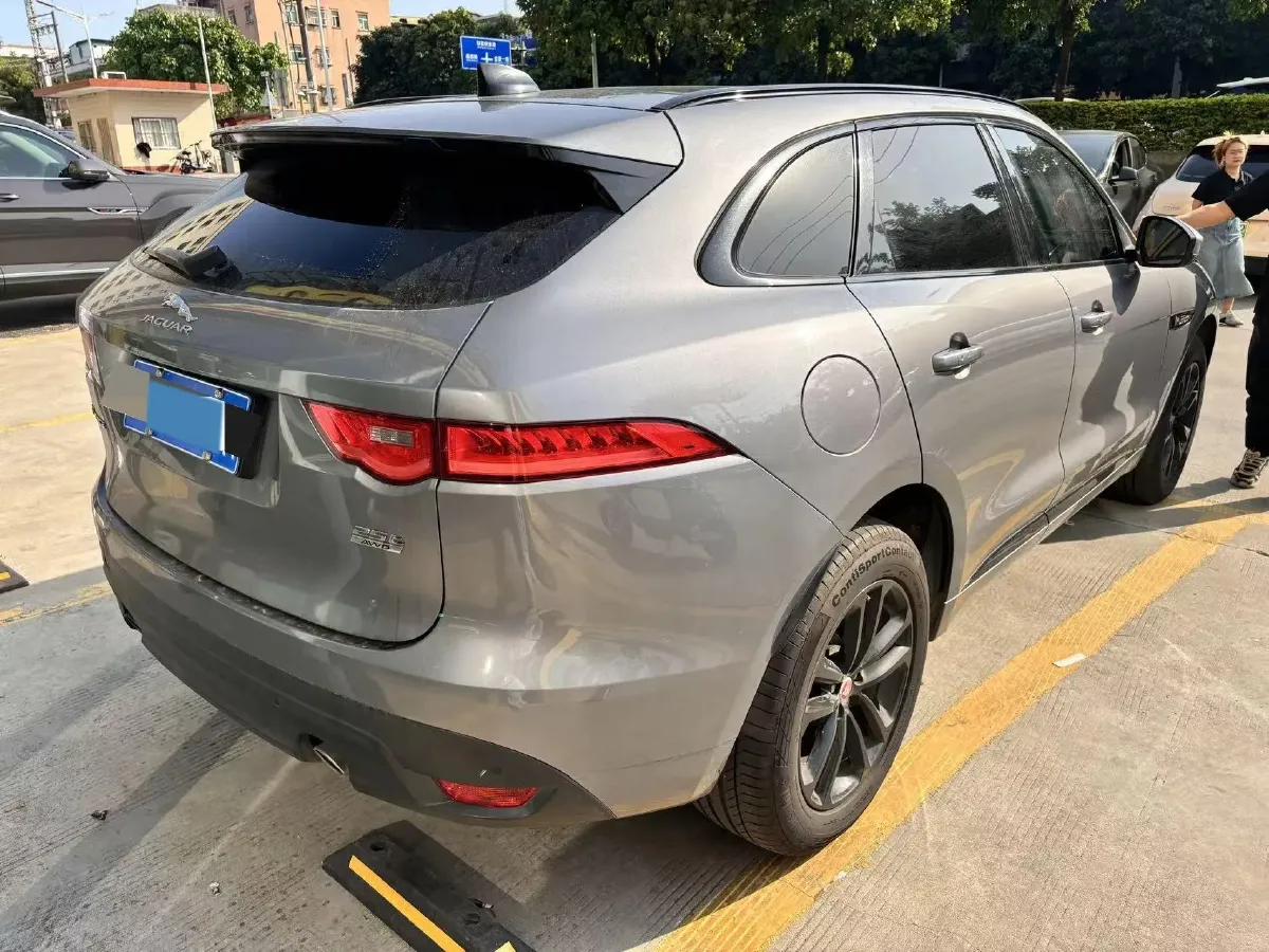 2020 Jaguar F-PACE 2.0T 250HP L4 8AT,autocango,china used car exporter,china ev exporter,chinese used car exporter,chinese used ev exporter