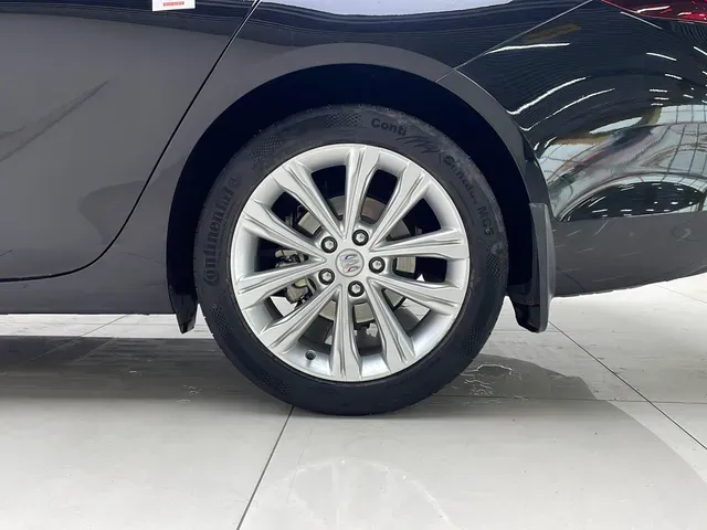 2024 Buick Regal 2.0T 237HP L4 9AT,autocango,china used car exporter,china ev exporter,chinese used car exporter,chinese used ev exporter